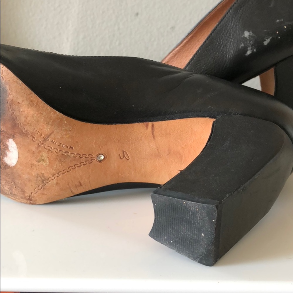 Corso como shoes with gold buttons - Picture 5 of 7